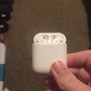 Air Pods with wireless charging case